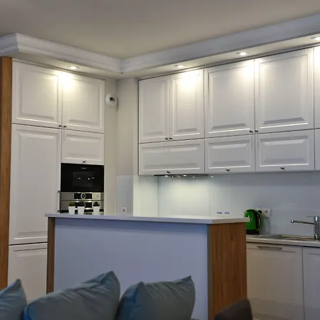 La Gioia Elegant Spacious Apartment *